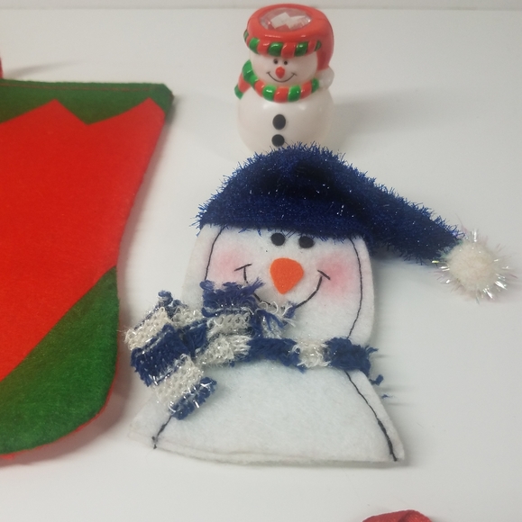 Christmas Stockings and Decor - Picture 3 of 7